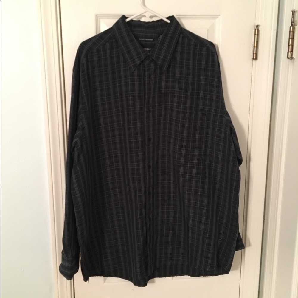 Haggar Button Down Shirt🎄